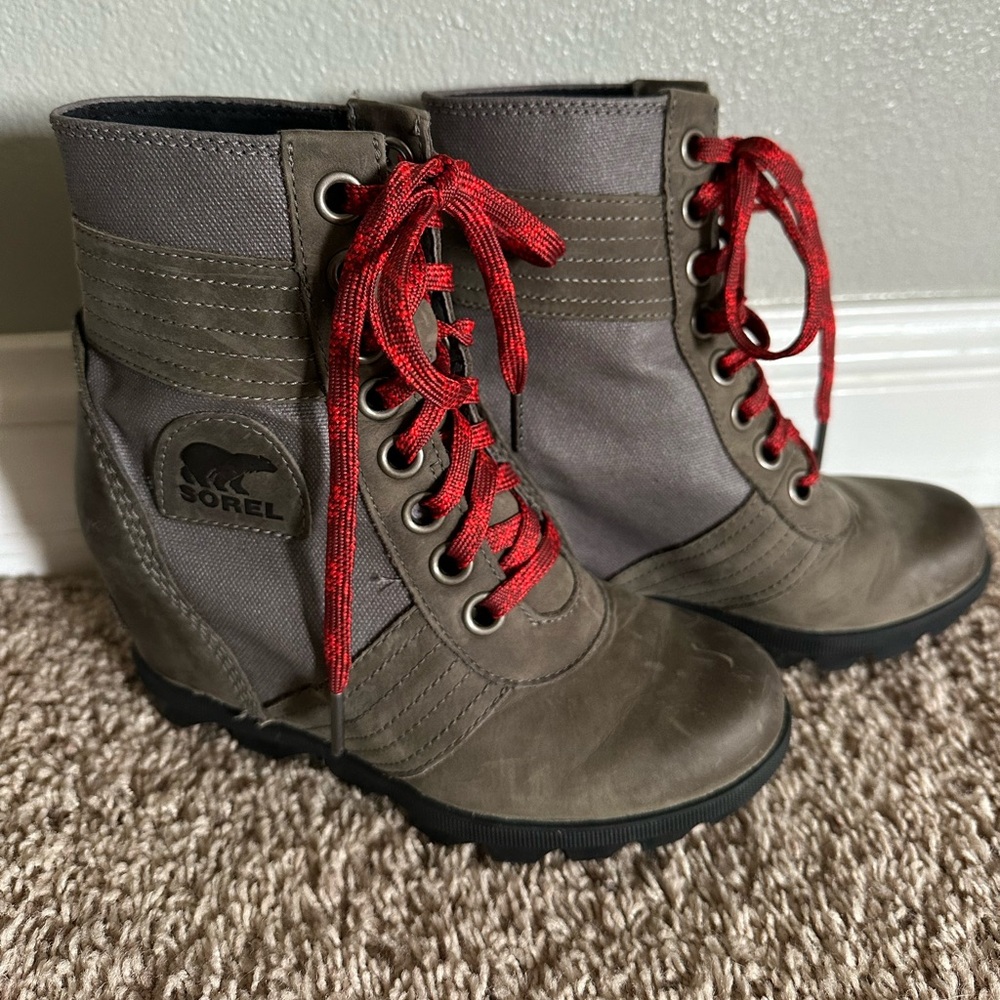 SOREL Lexie Boots